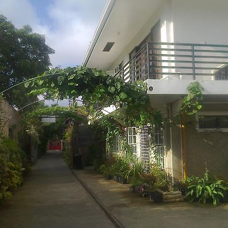 Charm Guest House Puerto Princesa Екстериор снимка