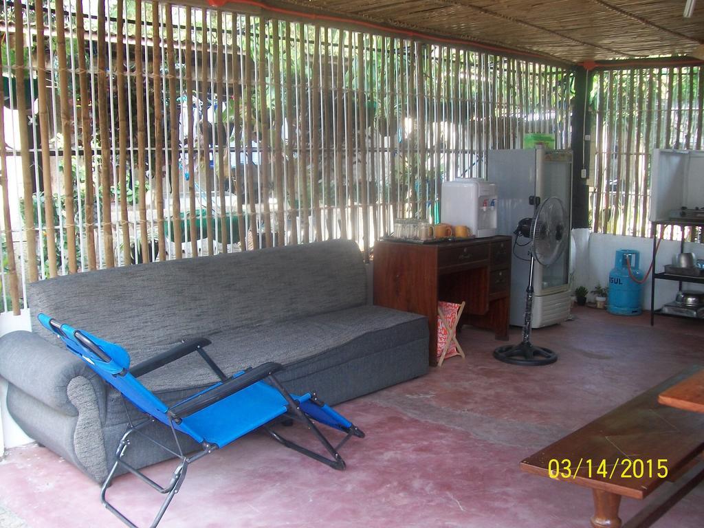 Charm Guest House Puerto Princesa Екстериор снимка