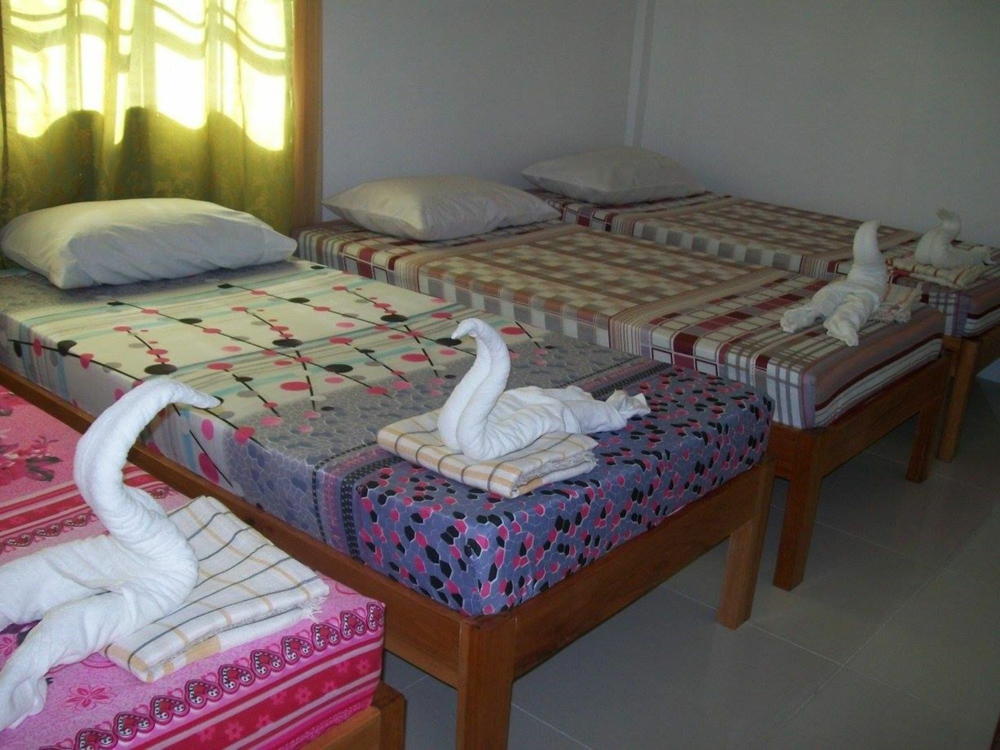 Charm Guest House Puerto Princesa Екстериор снимка