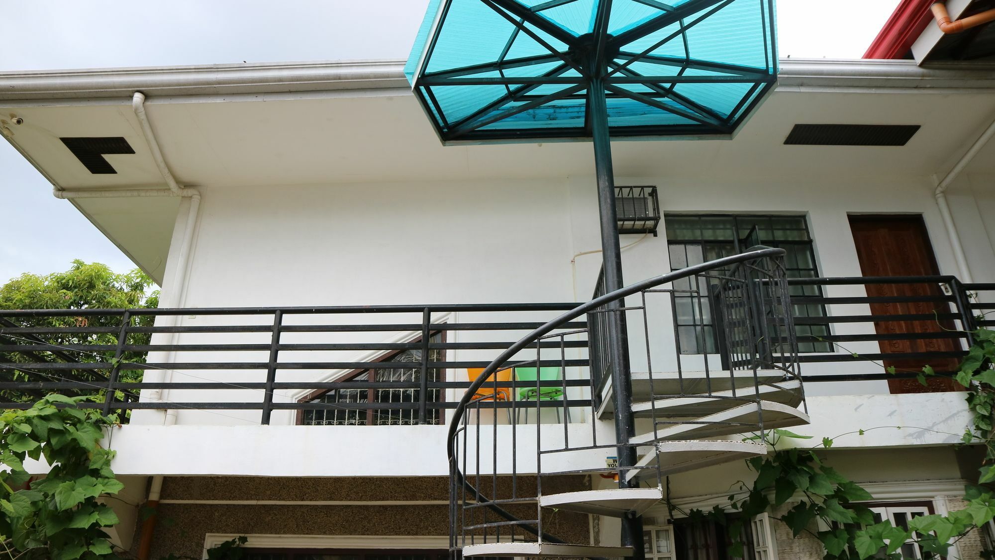 Charm Guest House Puerto Princesa Екстериор снимка