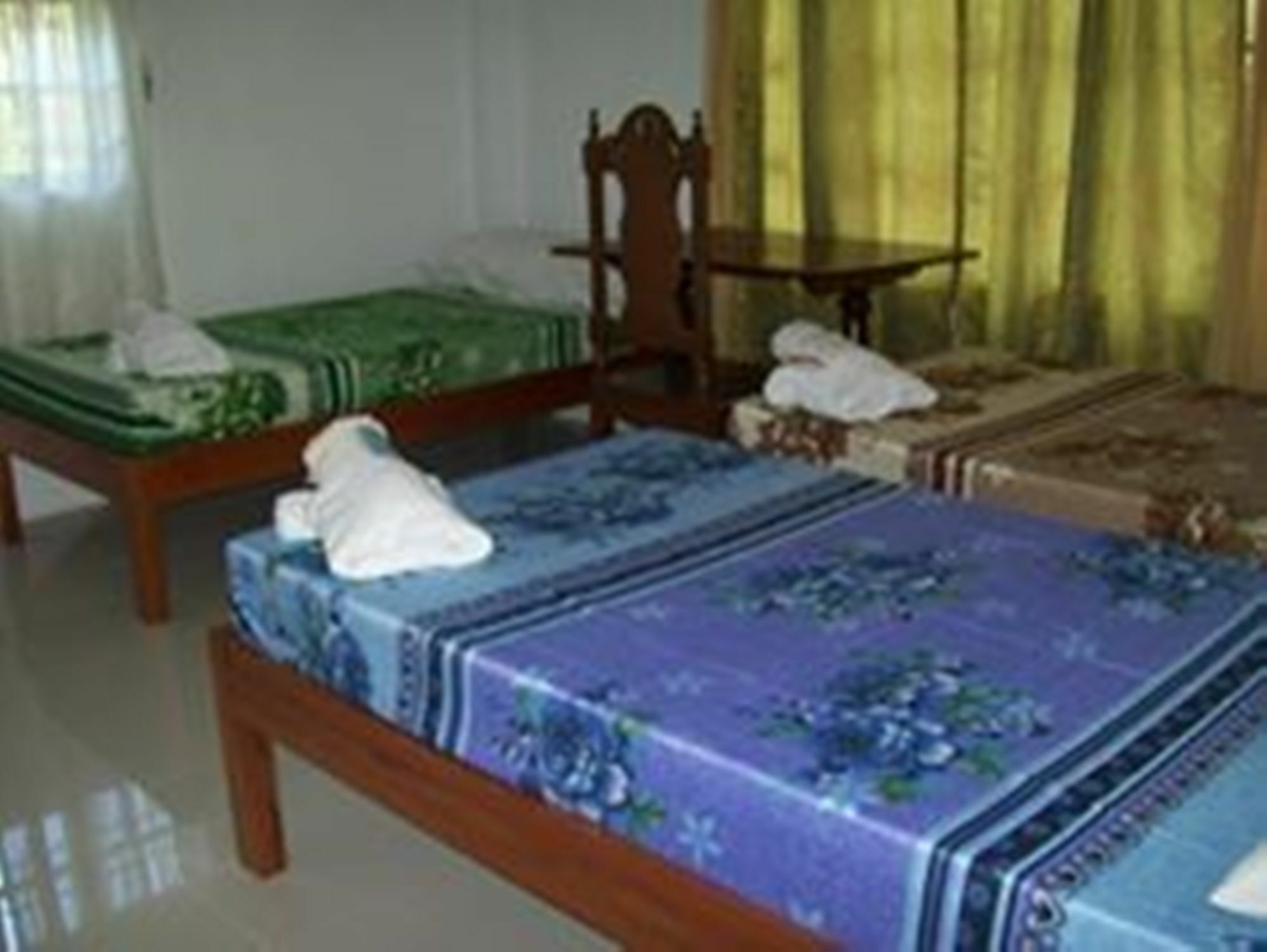 Charm Guest House Puerto Princesa Екстериор снимка